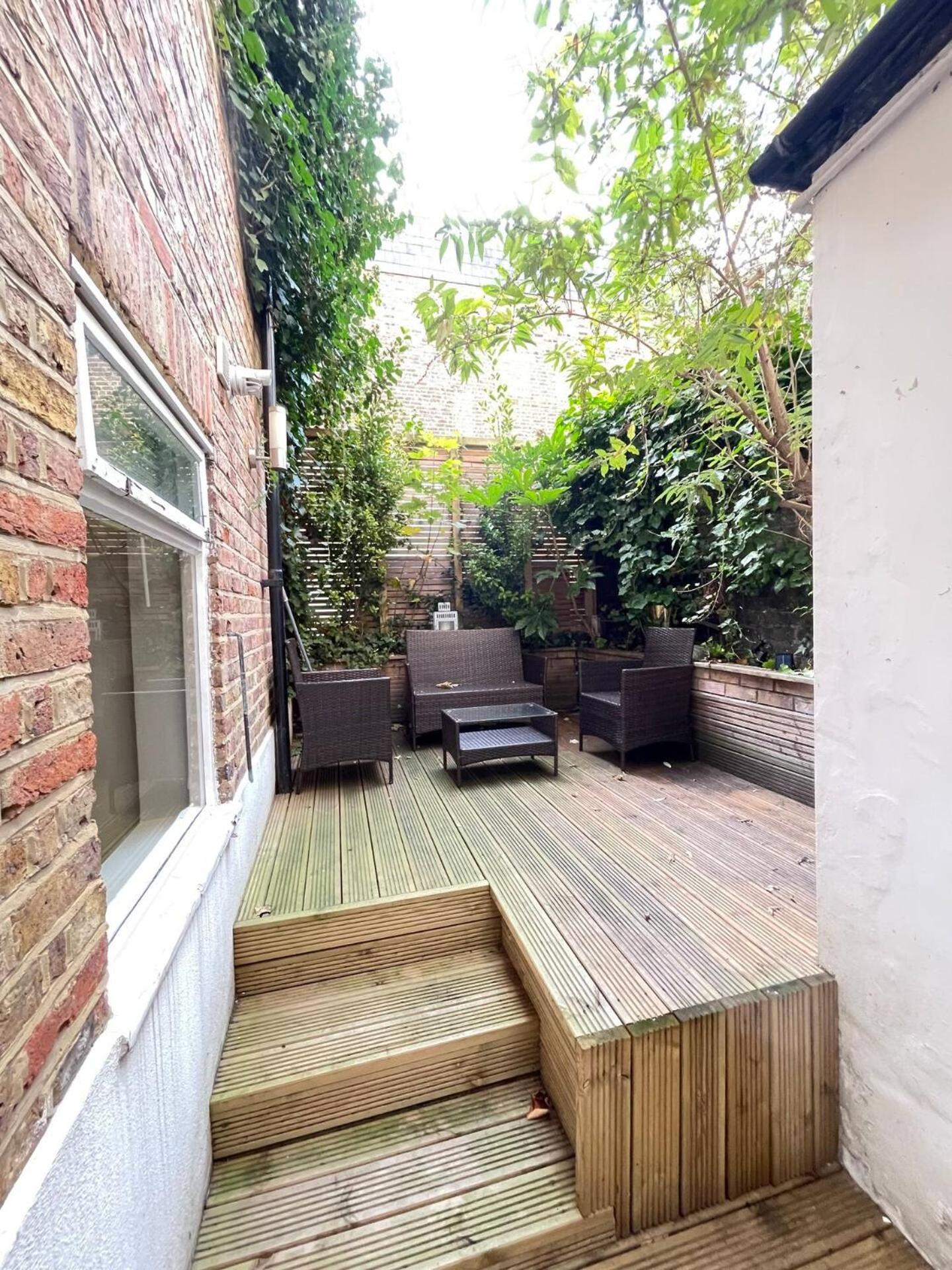 Large Stylish 2beds 2baths With Private Patio Apartament *