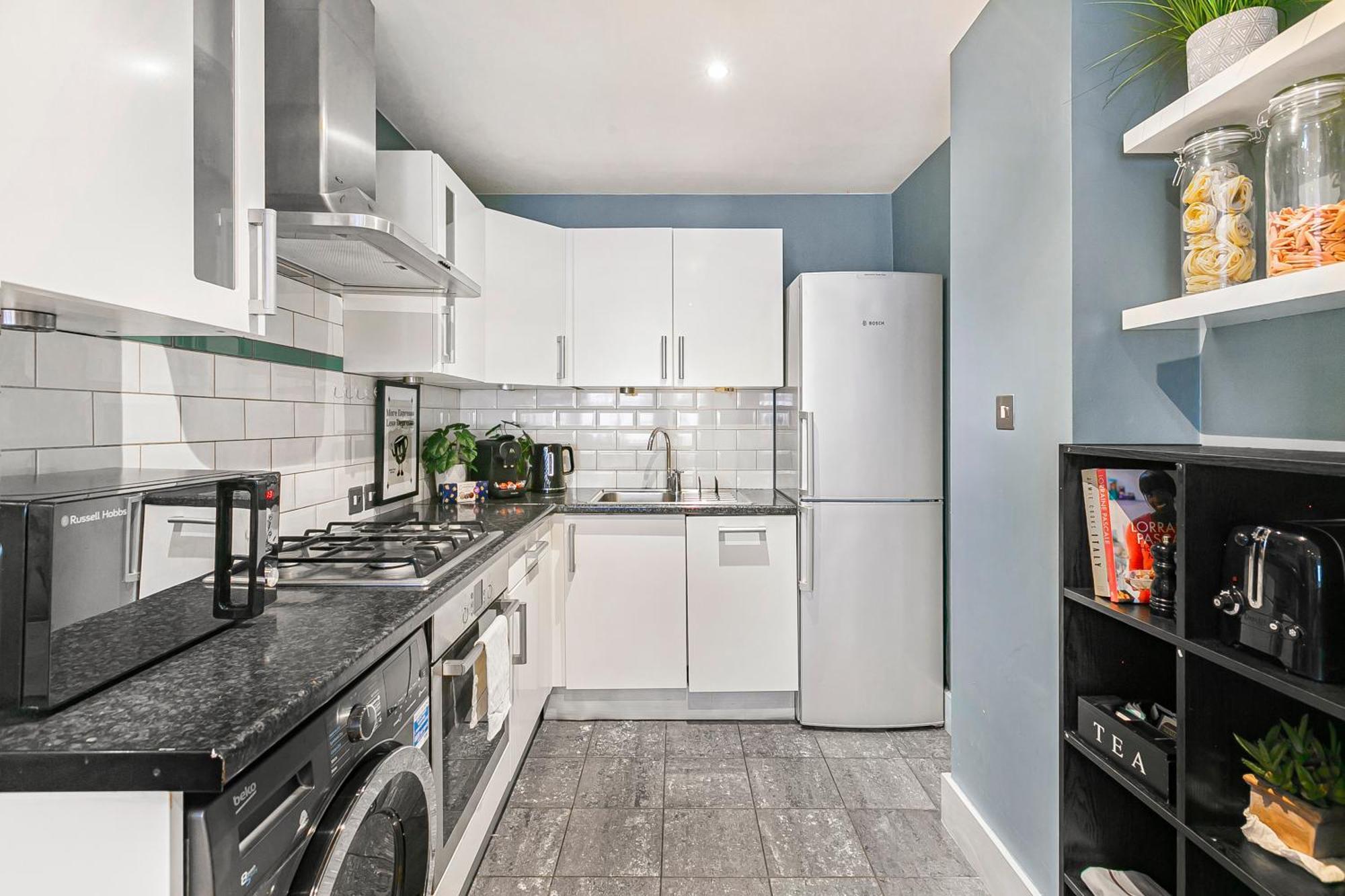 Apartament Large Stylish 2beds 2baths With Private Patio *
