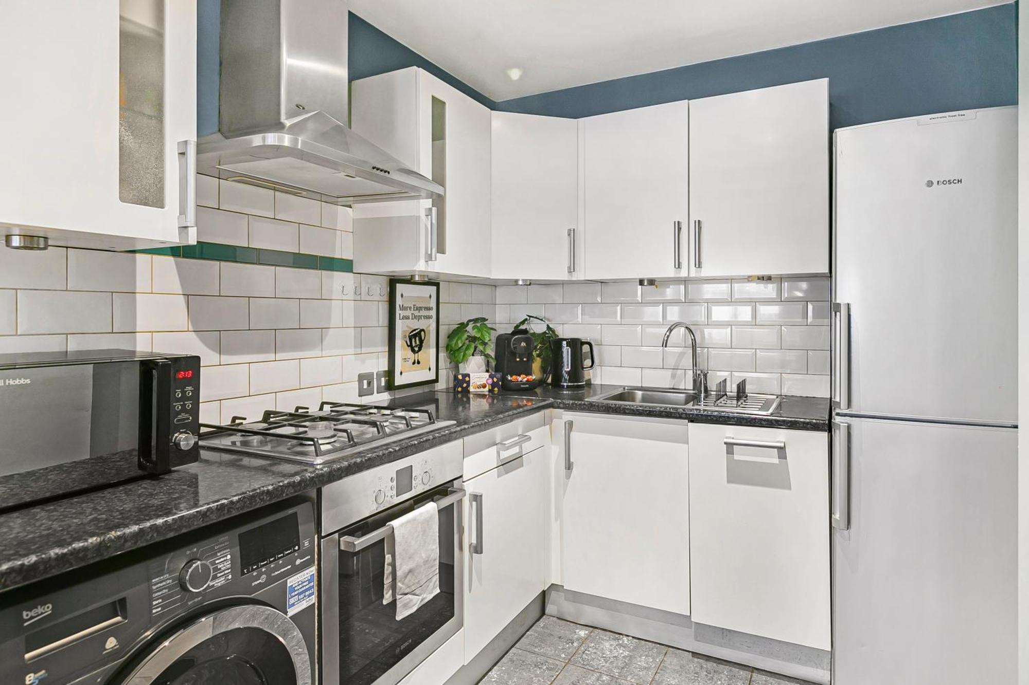 Apartament Large Stylish 2beds 2baths With Private Patio *