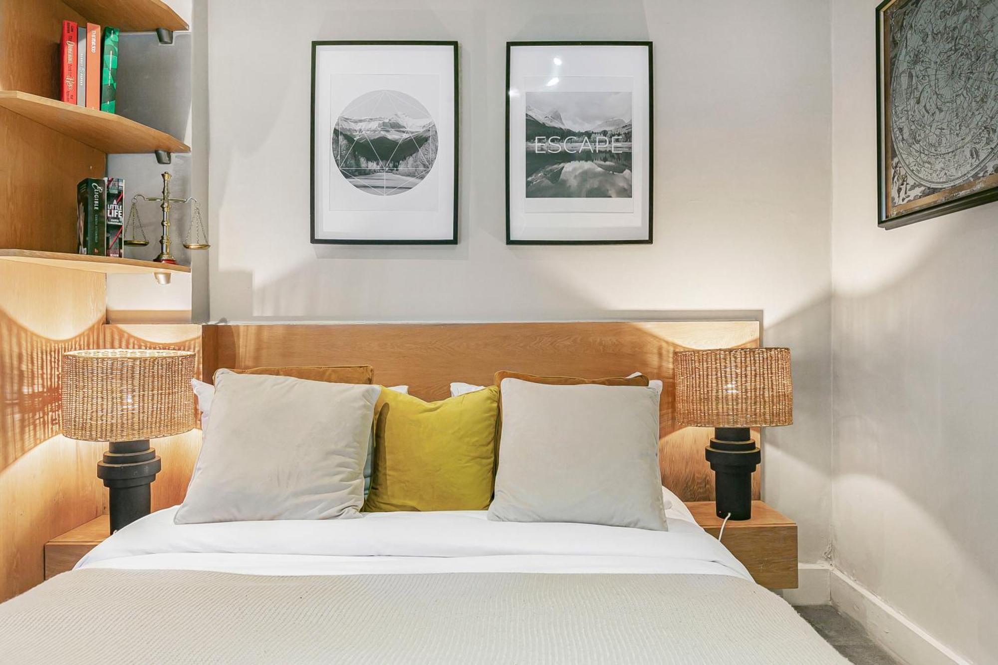 Large Stylish 2beds 2baths With Private Patio Londra
